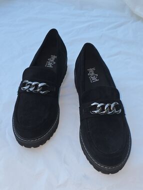 HeyGirl By Corkys Womens Black Suede Chain-Trim Loafers